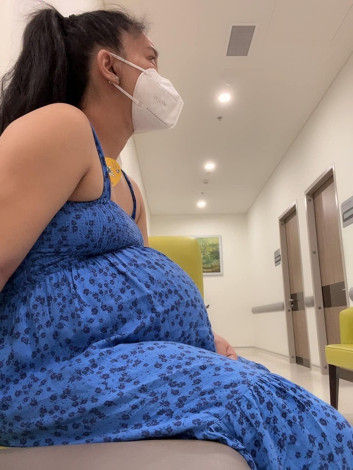 Bà xã Lê Dương Bảo Lâm đang ở những ngày cuối của thai kì.