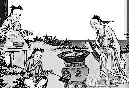 Dưới thời phong kiến, không ít bậc đế vương, quý tộc, quan lại... tìm kiếm thuốc trường sinh để có thể sống trường thọ. Thế nhưng, thay vì sống thọ hơn, đa số chết vì uống thuốc trường sinh, tiên đan chứa các thành phần độc hại, gây nguy hiểm đến sức khỏe. 