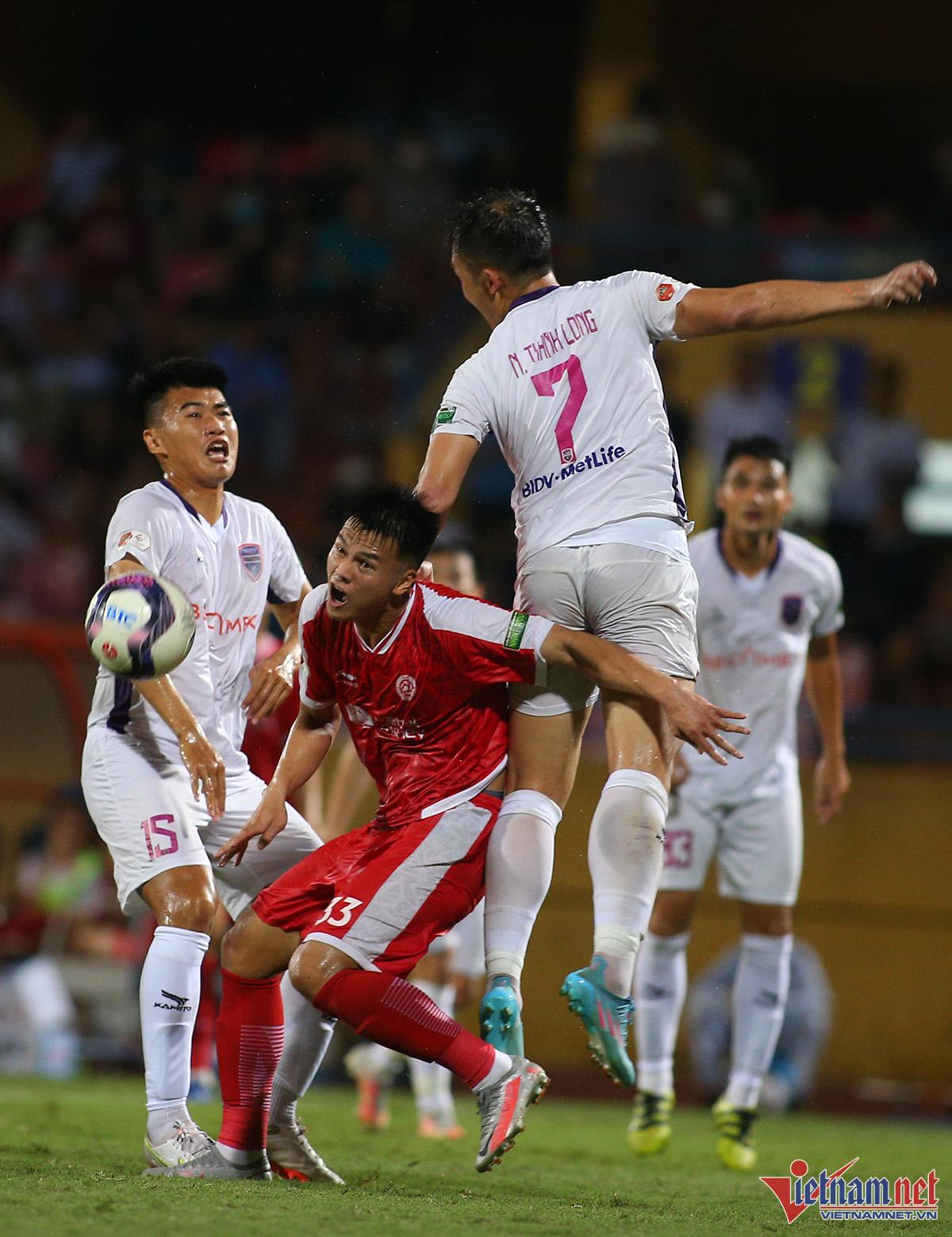 Viettel bất lực trong việc gỡ hòa