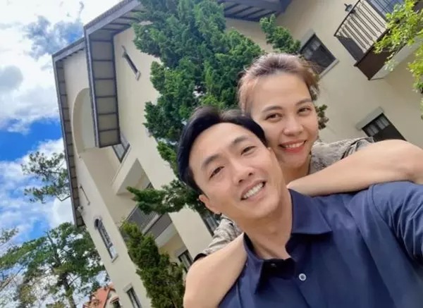 Đôi vợ chồng gây mê với những khoảnh khắc đầy tình cảm