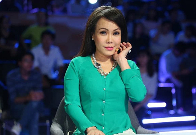 Việt Hương vướng nhiều tin đồn trong sự nghiệp.