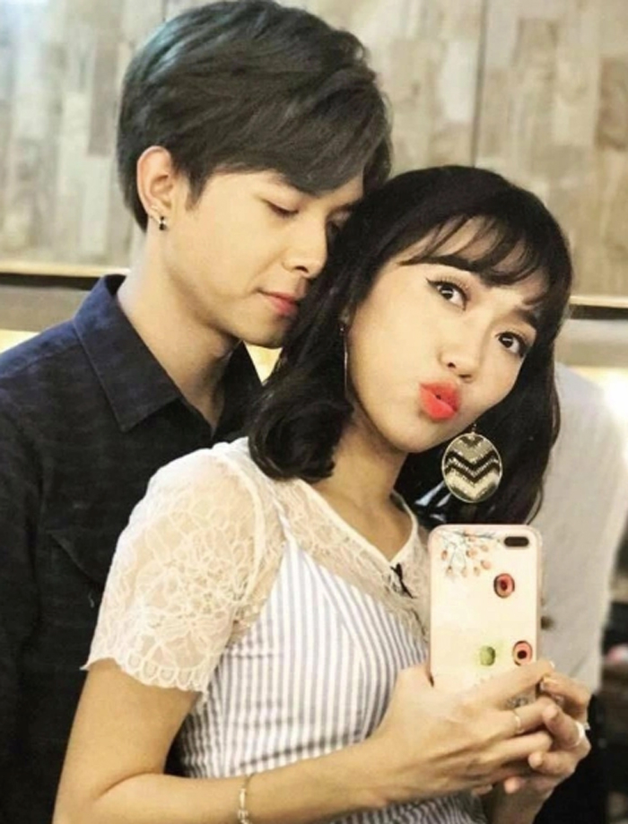 Một lần tham gia chương trình thực tế, Diệu Nhi từng trêu đùa nói những câu tình cảm với Anh Tú nhưng thật ra nàng diễn viên như đang muốn tỏ tình 