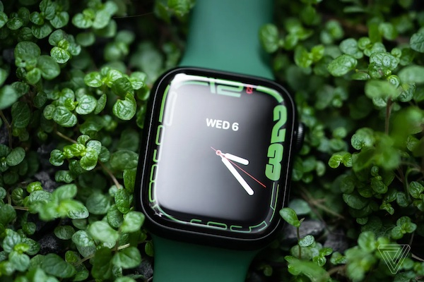 Apple sẽ ra mắt phiên bản Watch Pro? (Ảnh: The Verge)