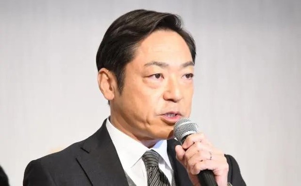 Teruyuki Kagawa bị phanh phui scandal sàm sỡ phụ nữ