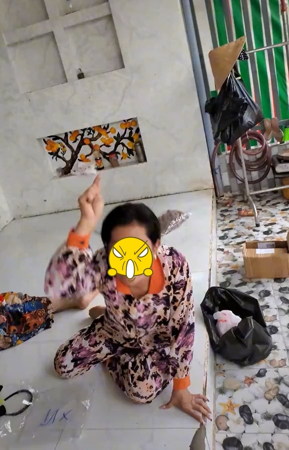  Chị tỏ thái độ khá gay gắt. (Ảnh: Chụp màn hình TikTok C.D.G.H.)