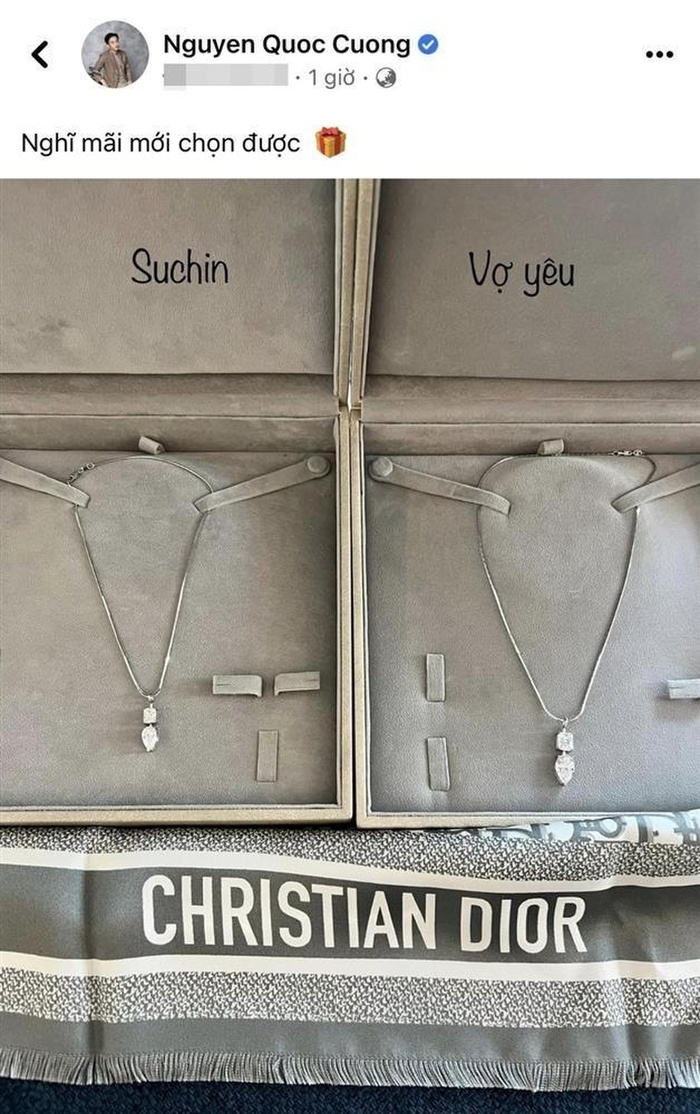 Cường Đô La không tiếc tiền tặng con gái loạt đồ hiệu xa xỉ.