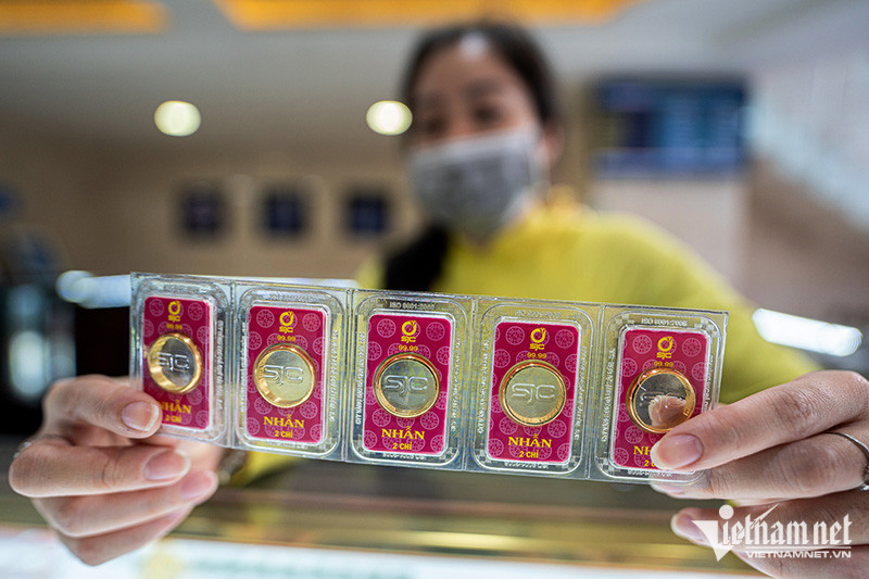 Vàng trong nước giao dịch trầm lắng (Ảnh: Chí Hùng)