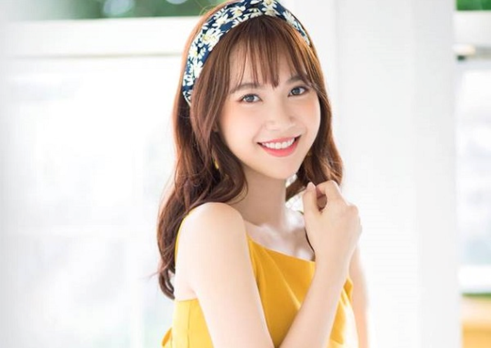 Nếu như ngày đầu bước chân vào showbiz, Jang Mi có phong cách thời trang nữ tính, nhẹ nhàng, ngây thơ thì giờ đây đã có sự thay đổi.