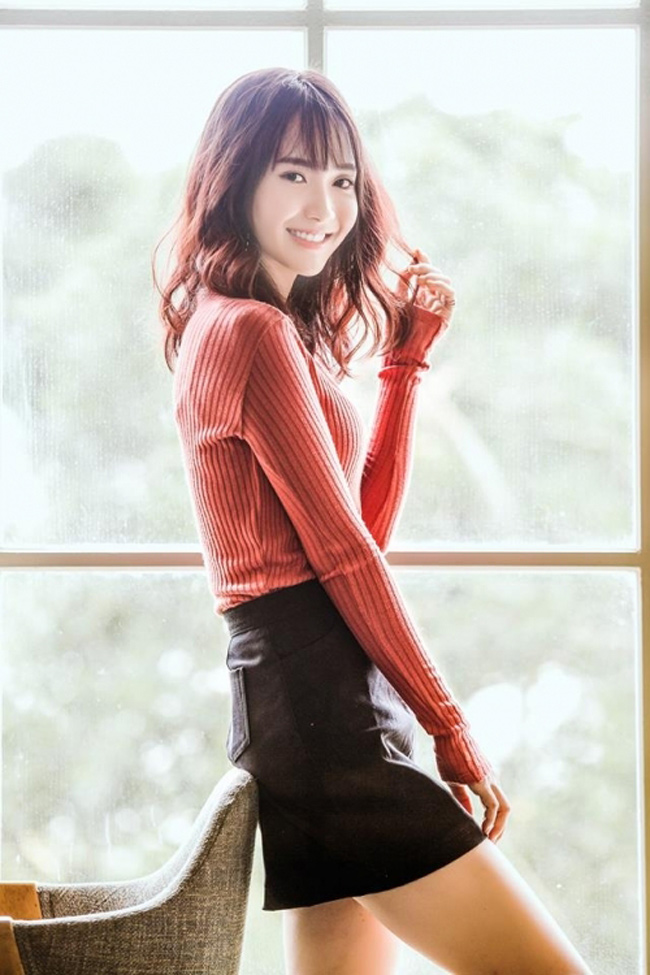 Ngoài việc phát hành MV, Jang Mi còn ấp ủ dự án web-drama sẽ ra mắt trong năm nay. Đồng thời, giọng ca 9X tích cực tham gia các chương trình truyền hình.