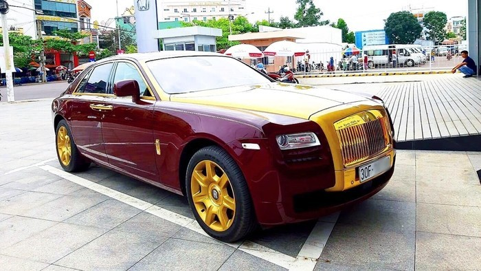 Rolls-Royce Ghost mạ vàng của ông Trịnh Văn Quyết