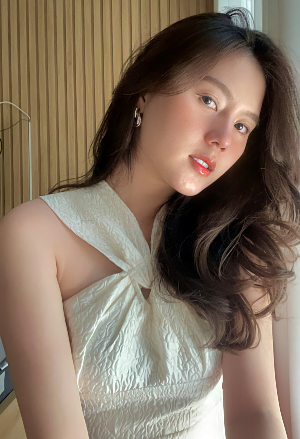 Ngoài ra, 2 cô nàng này còn hay tụ tập cùng bạn gái của Quang Hải hay bạn gái của Đức Chinh.