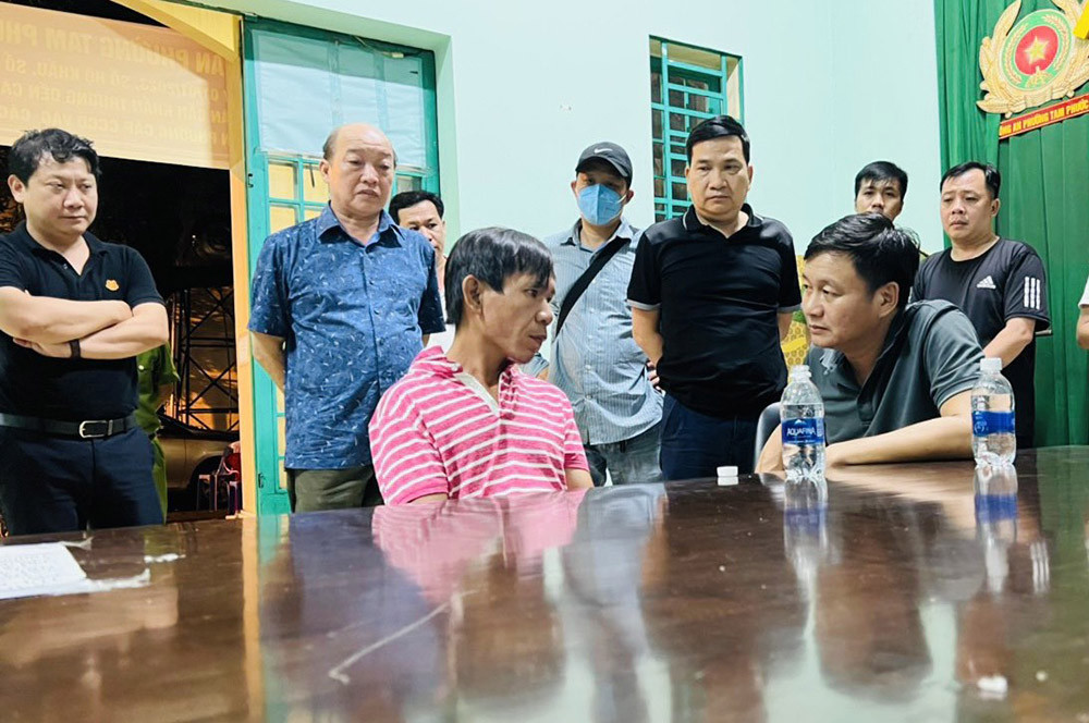 Lê Huy Dũng tại cơ quan công an. Ảnh: CA