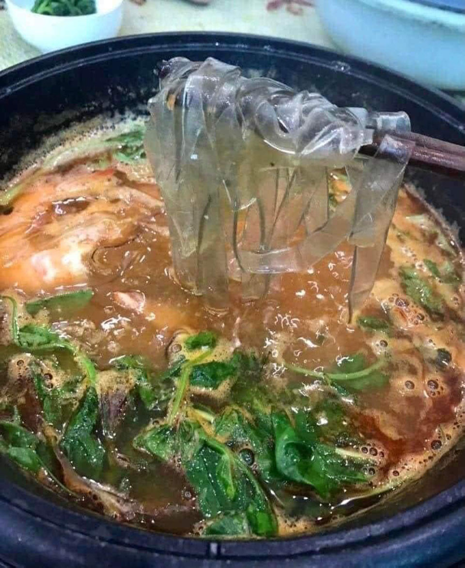 Loại miến sợi to này thơm, mềm, dai, không bị nát và nhất là không trương như các loại miến khác.