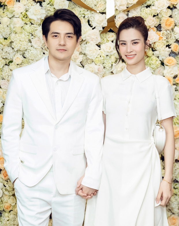 Nhiều người tin rằng đám cưới của Diệu Nhi sẽ không thể nào vắng mặt của vợ chồng Đông Nhi - Ông Cao Thắng. Còn nhớ trong đám cưới cách đây 3 năm của giọng ca Ngọt Ngào, Diệu Nhi đã trở thành nhân vật 