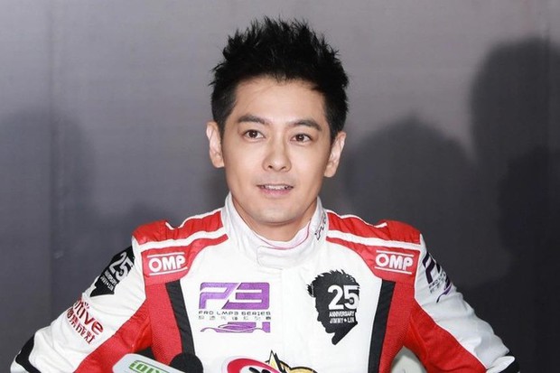 Sức khỏe Lâm Chí Dĩnh tiến triển tốt sau khi gặp tai nạn giao thông nghiêm trọng. Ảnh: Sina