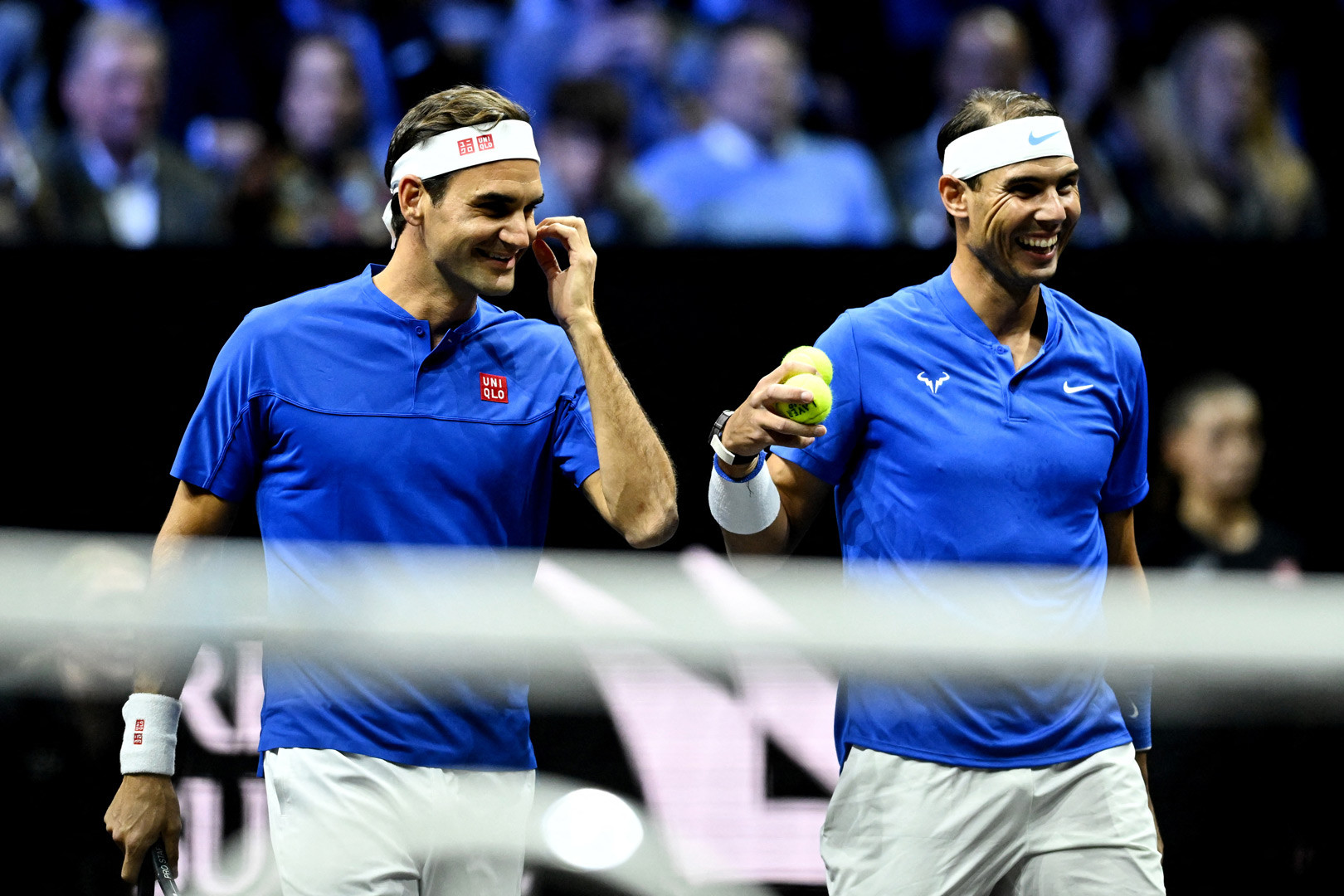 Đôi bạn Federer và Nadal ở bên nhau trong khoảnh khắc đặc biệt