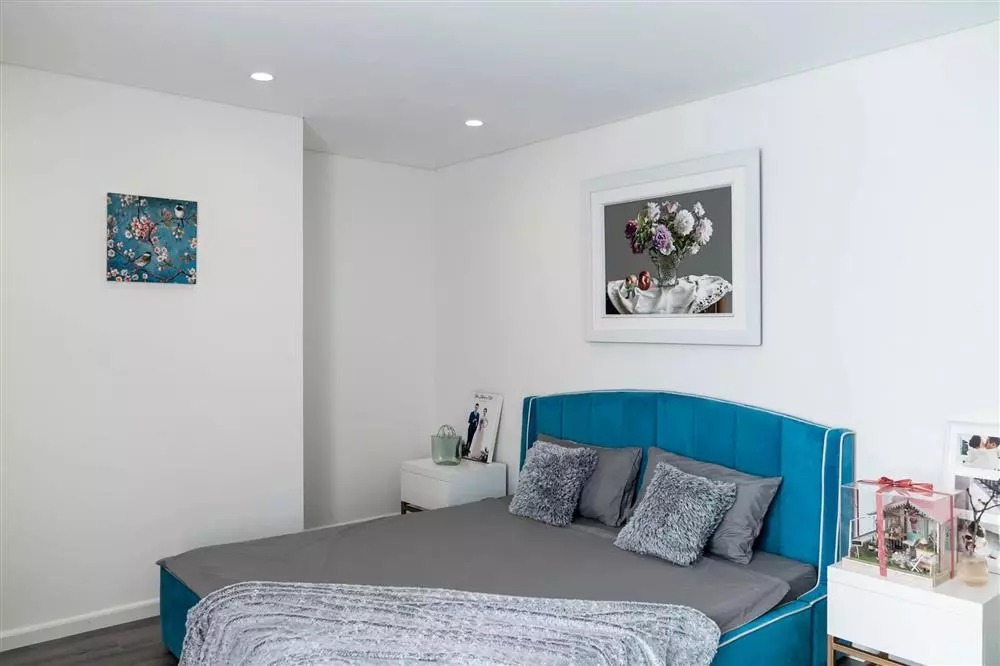 Một góc phòng ngủ của khách. Sau này sẽ được sử dụng là phòng cho em bé.