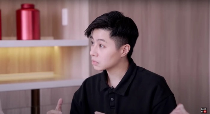 Alex cùng An Nguy vượt qua nhiều khó khăn khi có con gái Bay.