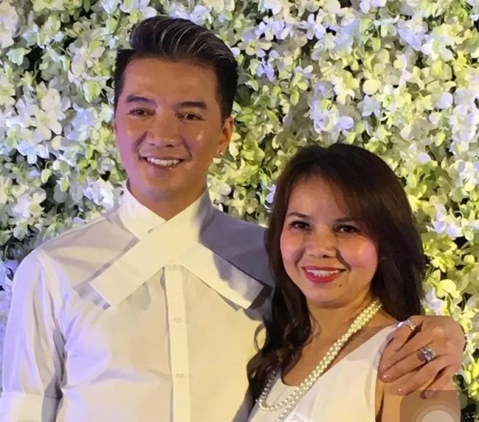 Tình cảm thân thiết của hai anh em ca sĩ Đàm Vĩnh Hưng.