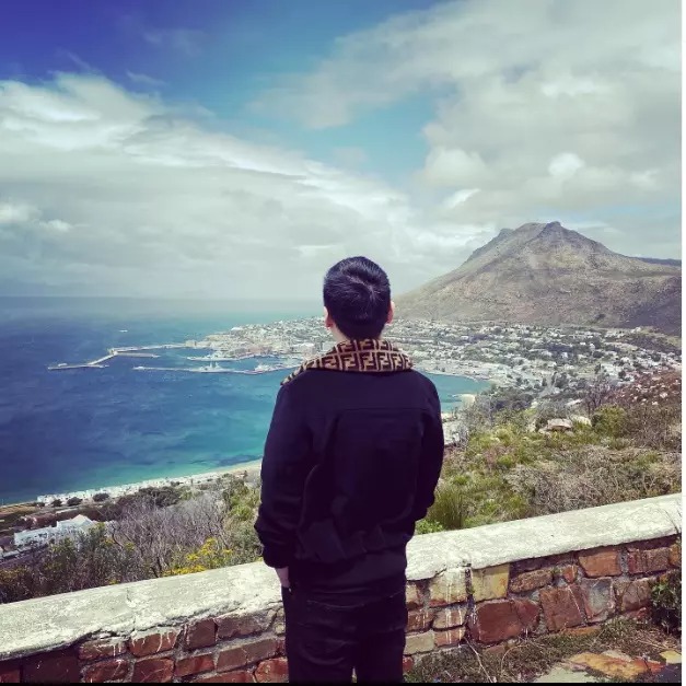 Cuộc sống vương giả của thiếu gia sinh năm 1995.