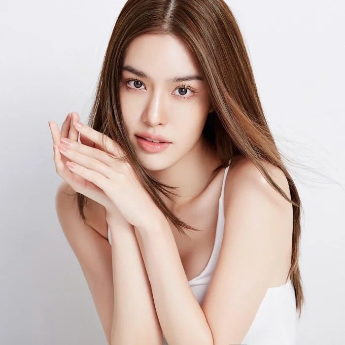 Người đẹp là diễn viên, ca sĩ và người mẫu được nhiều khán giả yêu thích tại xứ sở chùa Vàng