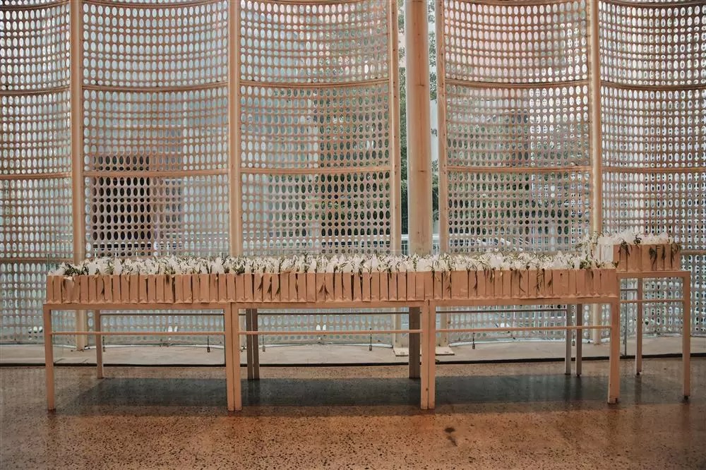 Được biết Liêu Hà Trinh cũng chuẩn bị những phần quà cho khách mời.