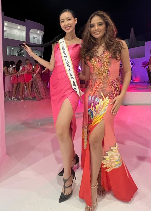 Nhiều người cho rằng chiều cao là lợi thế của Bảo Ngọc. Tuy nhiên, bản thân người đẹp lại không nghĩ vậy. Cô chia sẻ trên trên VTV: “Chiều cao giúp mình nổi bật trên sân khấu nhưng khi ra đấu trường quốc tế, góc nhìn về ngoại hình, tiêu chuẩn sắc đẹp sẽ đa dạng hơn. Vì thế, mình không nghĩ chiều cao là lợi thế”. Ảnh: FBNV