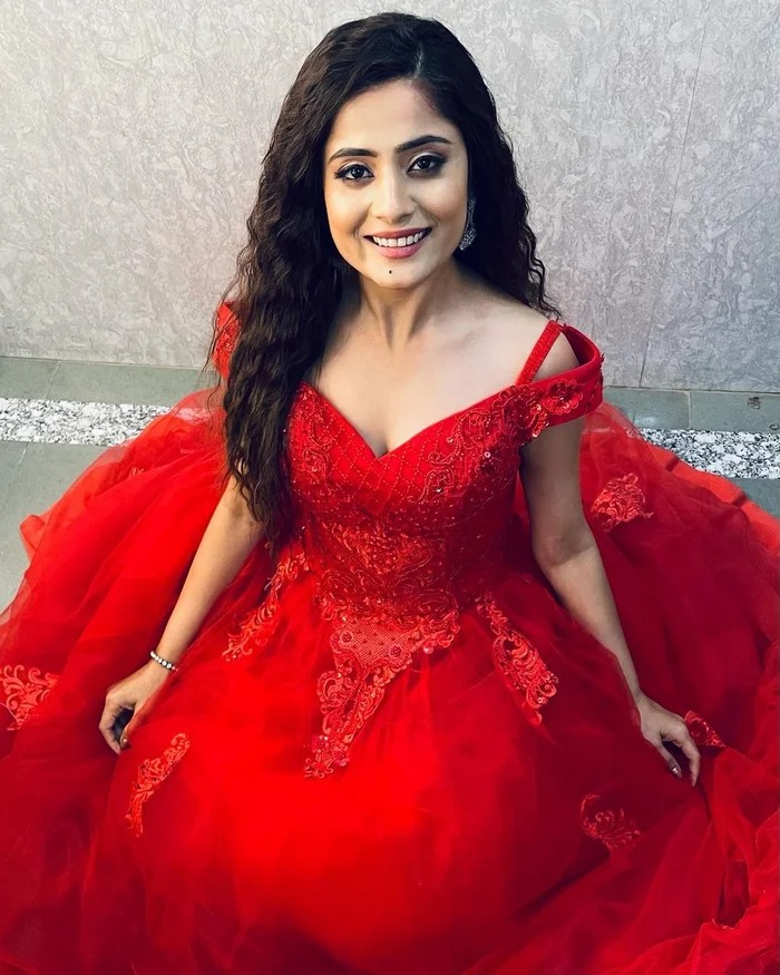 Nhiều đồng nghiệp thân thiết và đông đảo khán giả đã gửi lời chia buồn tới gia đình nữ diễn viên xấu số