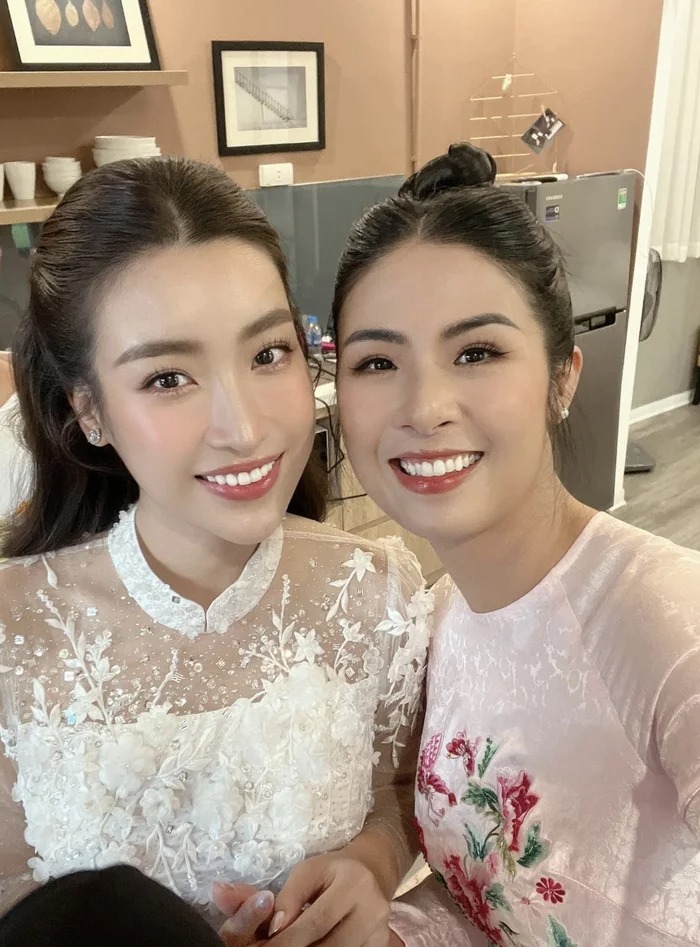 Ngọc Hân chính là stylist trong ngày trọng đại của Đỗ Mỹ Linh và Phương Nga.