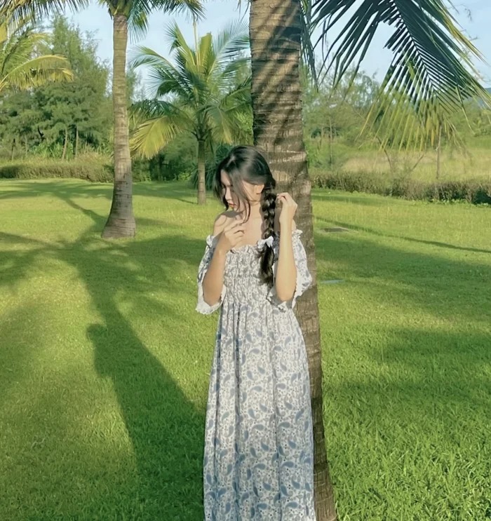 Mỗi lần xuất hiện, Lọ Lem nhà Quyền Linh khiến dân tình đứng ngồi không yên với visual “vạn người mê”.