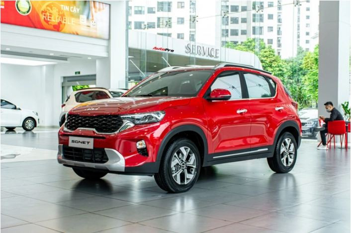 KIA Sonet 1.5 Luxury giá 594 triệu đồng