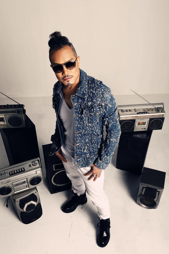 Ca sĩ Jimmii Nguyễn.