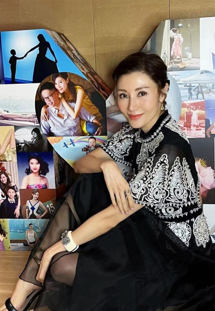 Lý Gia Hân được nhận xét là 'Hoa hậu đẹp nhất Hong Kong'. 