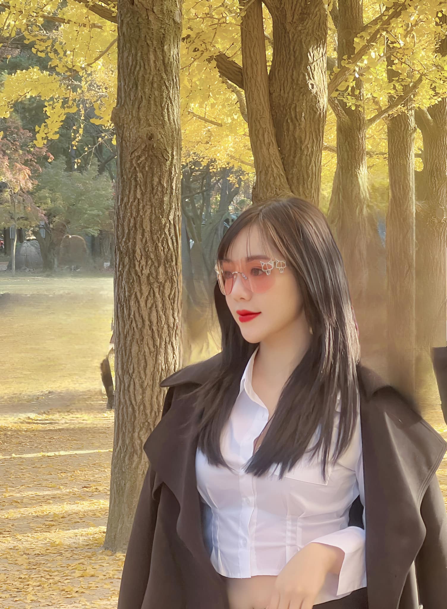 Quỳnh Kool ngày càng xinh đẹp và nóng bỏng.