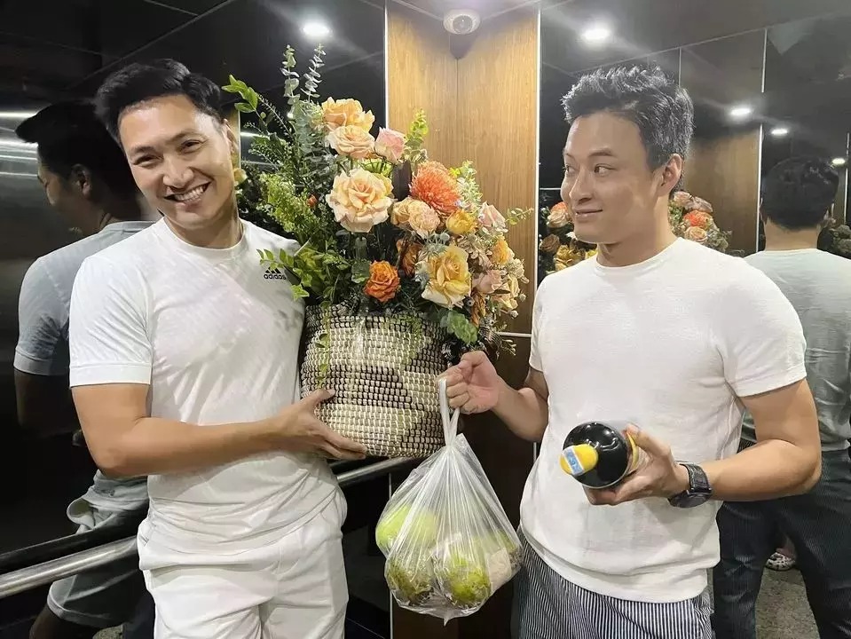 Hồng Đăng liên tục cập nhật hình ảnh đời thường lên MXH.