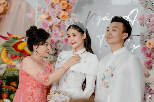 Chuyện tình yêu của cặp đôi được bố mẹ 2 bên gia đình đồng thuận và chúc phúc