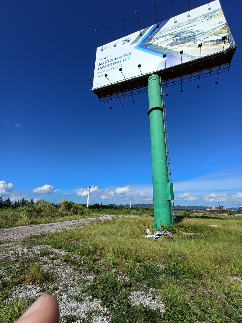 Biển quảng cáo người dân phản ánh. 