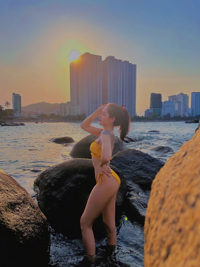 H'Linh ngày càng xinh đẹp và quyến rũ