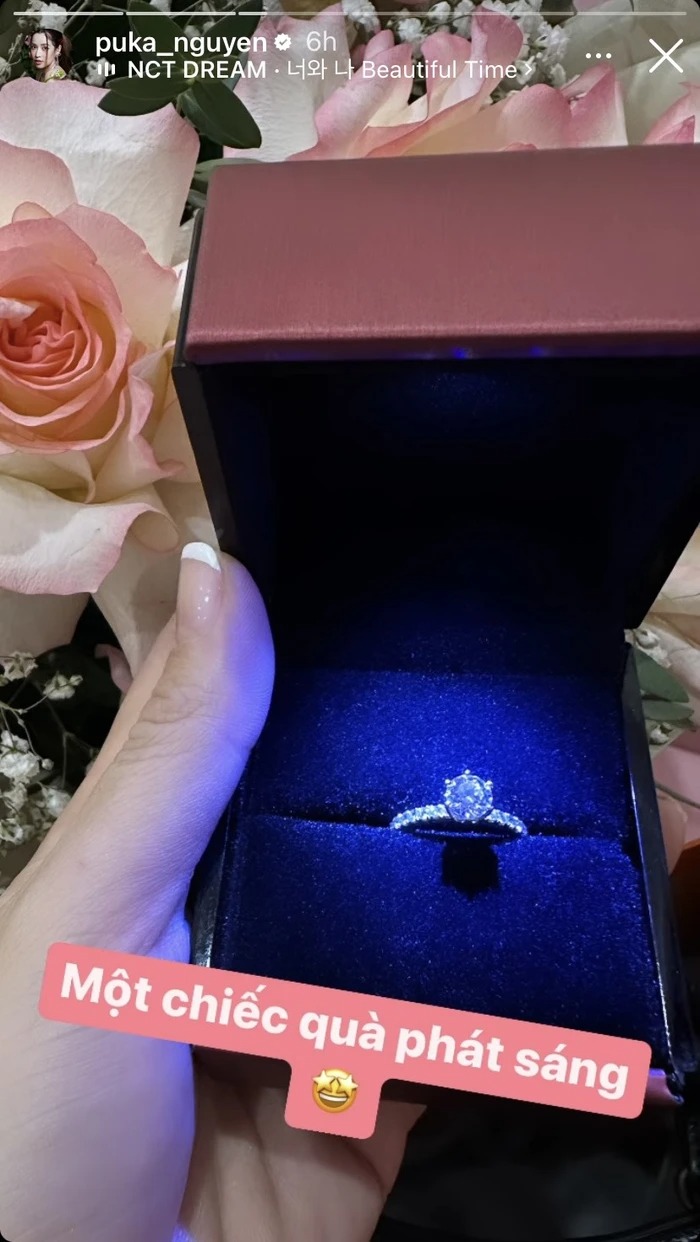 Puka bất ngờ khoe nhẫn