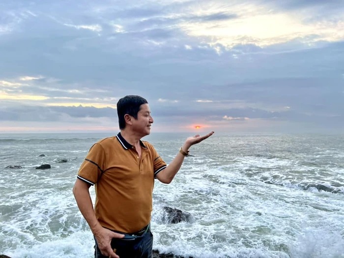 Chí Trung thư thái tận hưởng cuộc sống về hưu