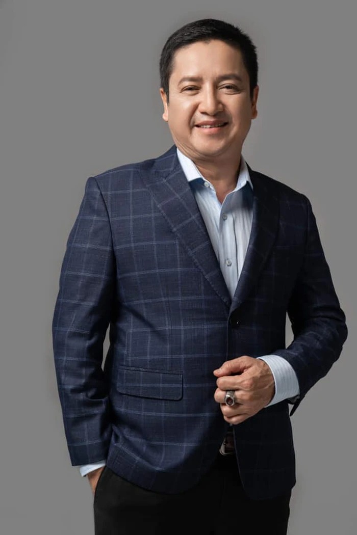 Anh đã nhận được nhiều lời chúc tốt đẹp nhất từ phía bạn bè thân thiết và đông đảo khán giả