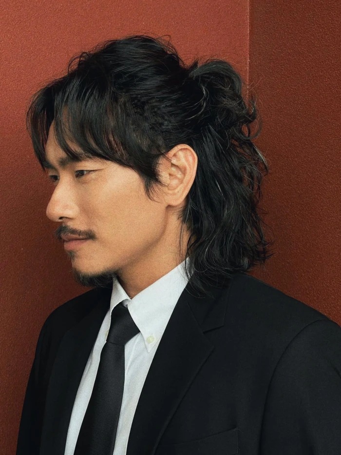 Ngoại hình phong trần của nam diễn viên trước đó không lâu