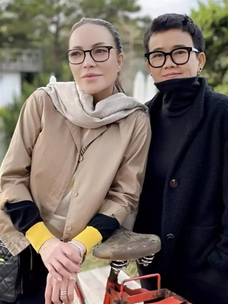 Thanh Hà - Phương Uyên công khai chuyện tình cảm vào Valentine 2022. Kể từ đó, cặp đôi thường xuyên 