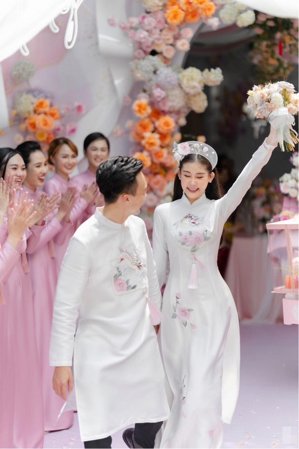 hoa hậu Ngân Anh, Lê Âu Ngân Anh, chồng Lê Âu Ngân Anh, MC Phan Tô Ny, sao Việt