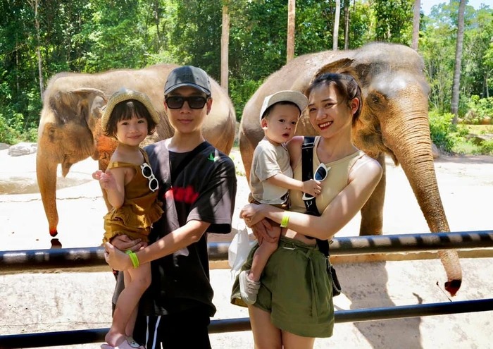 Không chỉ giỏi làm nhạc, JustaTee còn giỏi chăm con, quả đúng là người chồng, người bố quốc dân mà nhiều chị em ao ước.