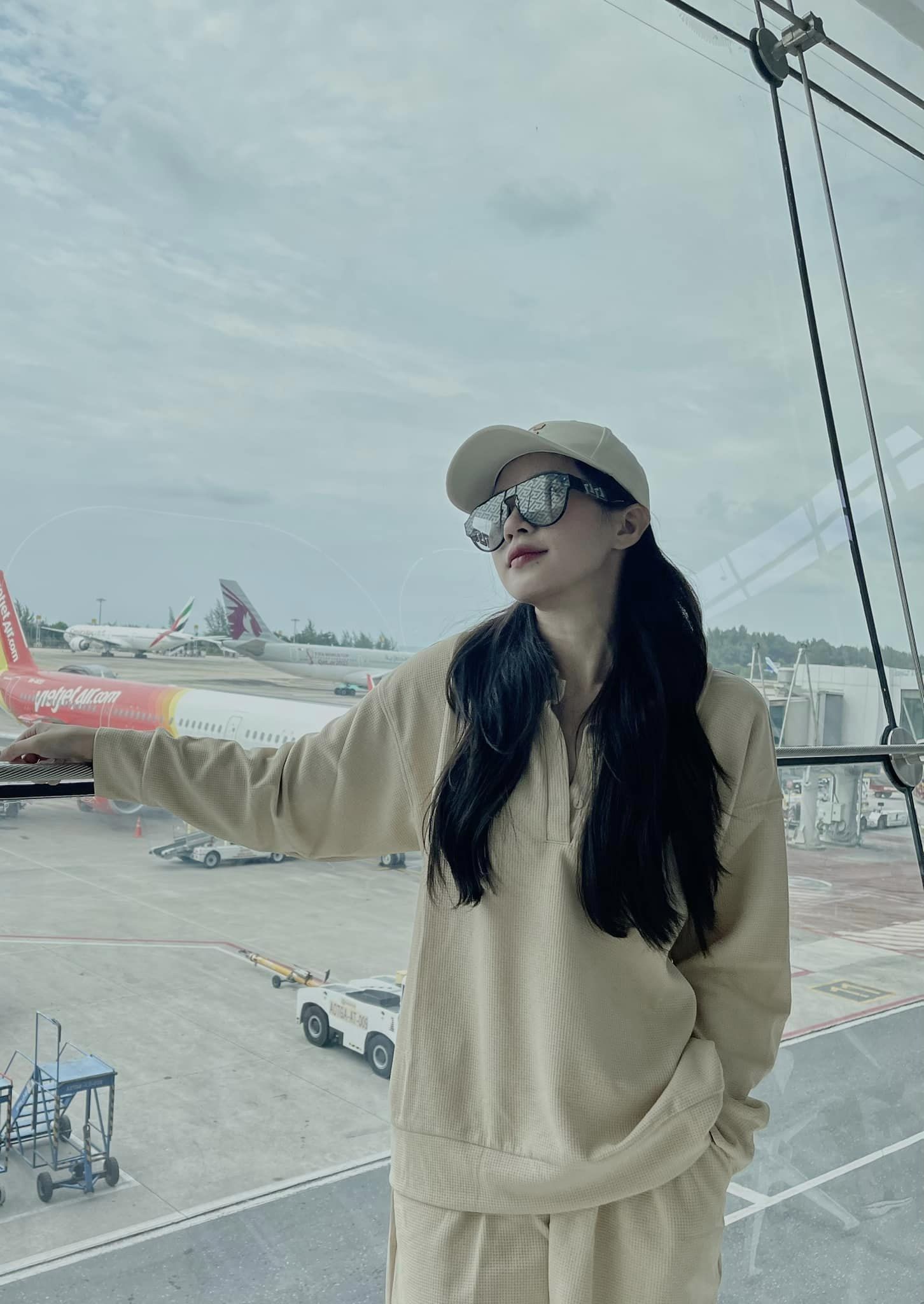 Với gương mặt ưa nhìn cùng vóc dáng chuẩn, Đan Chi không ngại ngần thử sức với nhiều loại phong cách thời trang khác nhau.