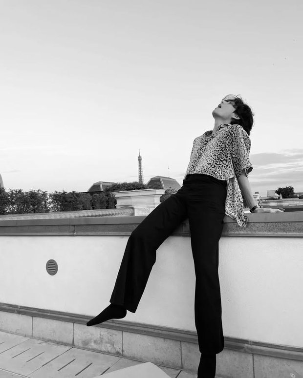 Người hâm mộ đều lo lắng cho V và khuyên anh nên chăm lo cho sức khỏe, hơn là cố gắng giảm cân một cách quá đà