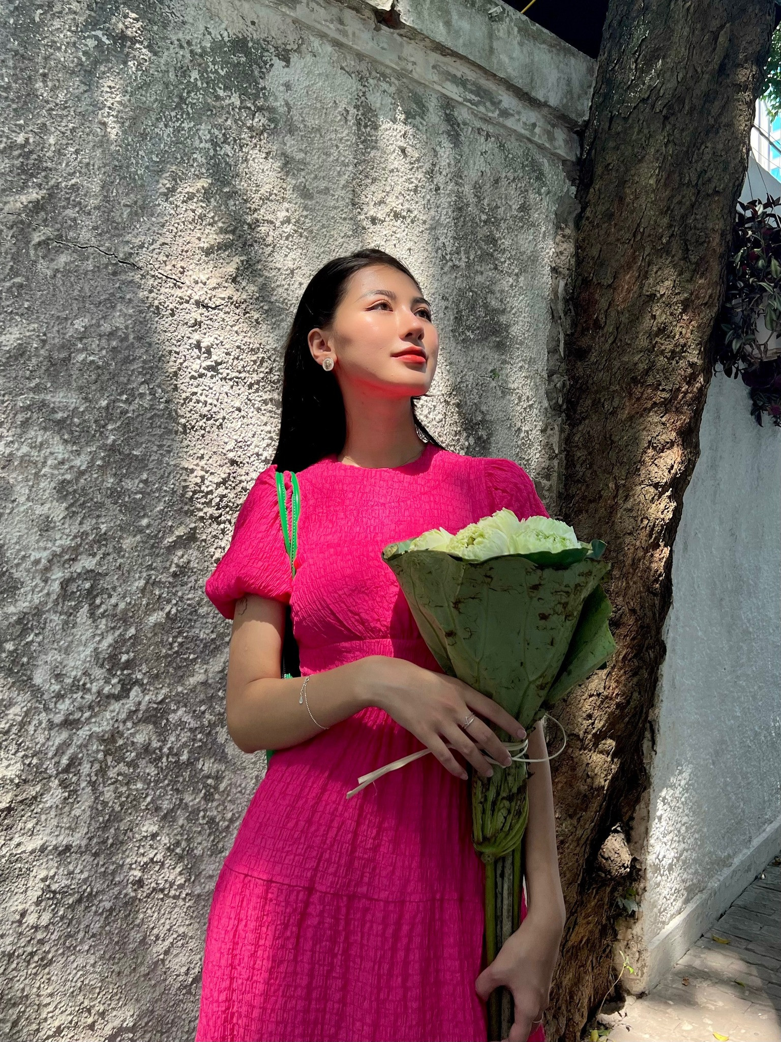 Thúy Nga rất nữ tính