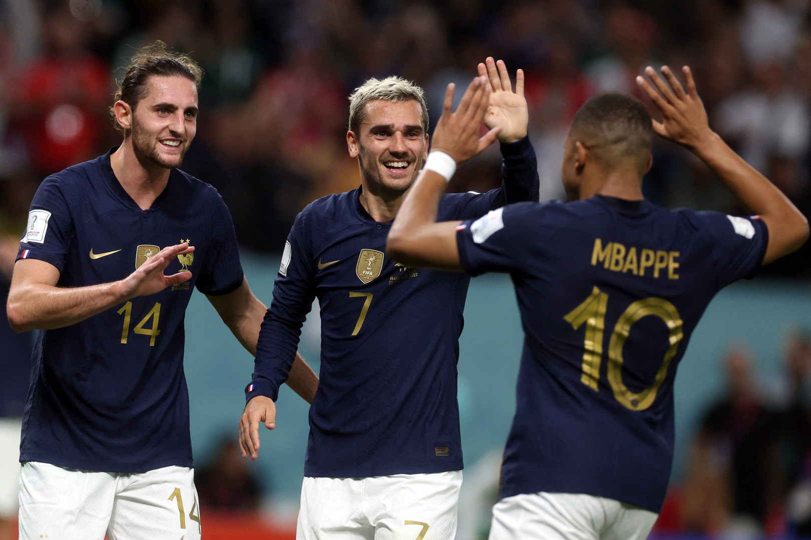 Vai trò mới của Griezmann giúp Pháp thi đấu thành công