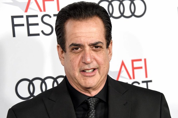 Thi thể diễn viên Frank Vallelonga Jr. bị vứt trên đường